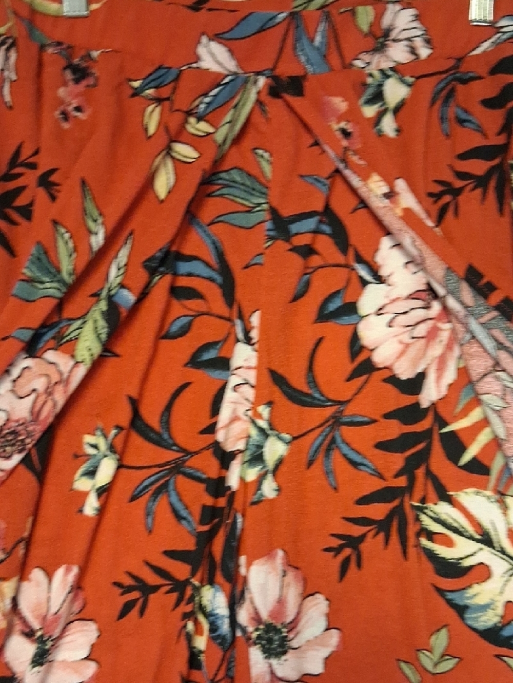 eye candy Wrap Wide Leg Floral Pants in Red Orange with Pink & Black Accents - Picture 6 of 12